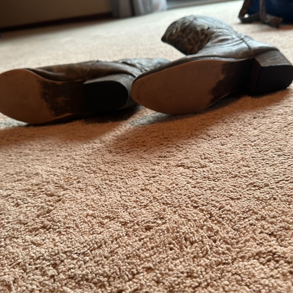 Loretta Rustic Cowboy Boots from Buckle - size 10 - Picture 6 of 9